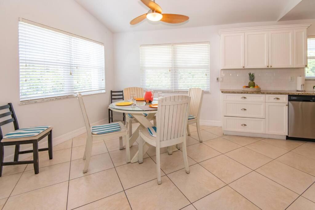 Hutchinson Island 2Br,2Ba - Private Beach Access Fort Pierce Esterno foto